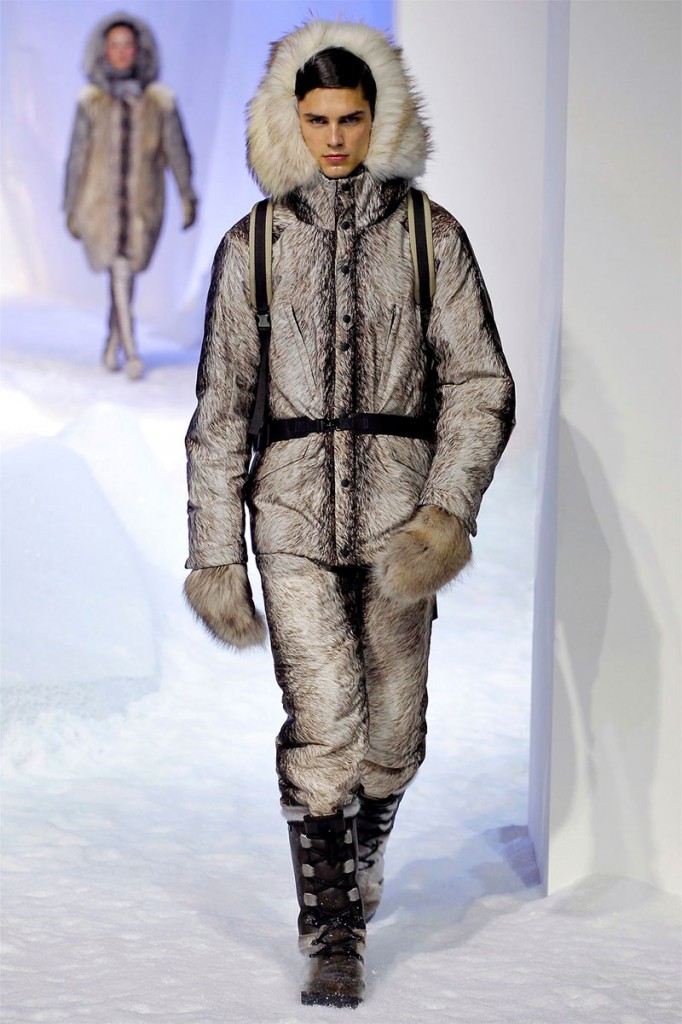 monclergammerouge_fw13_7