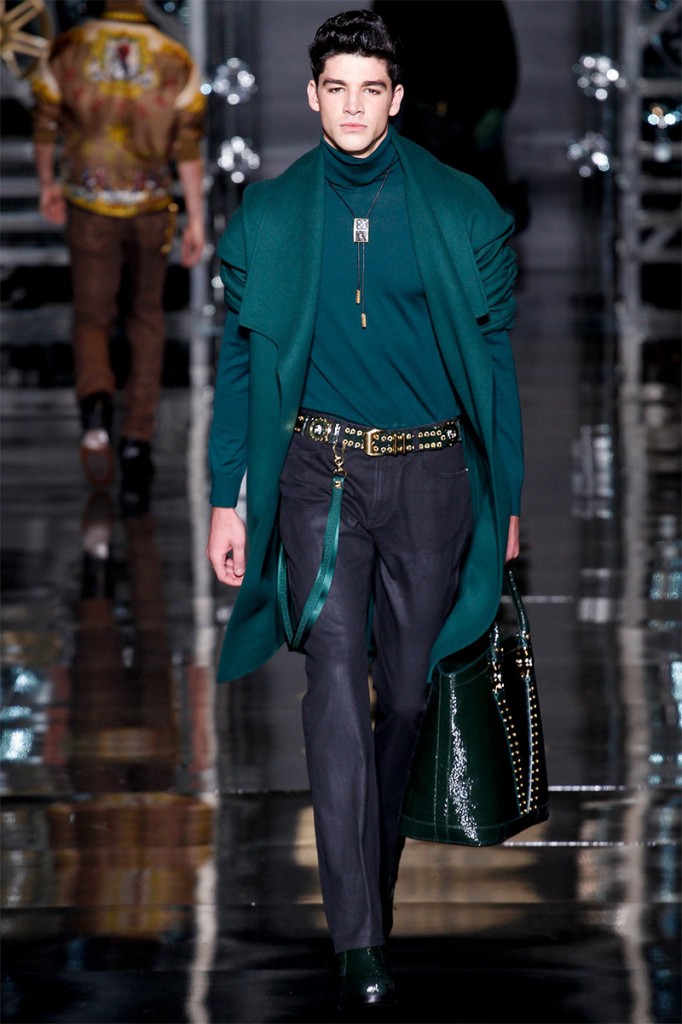versace-fw14_21