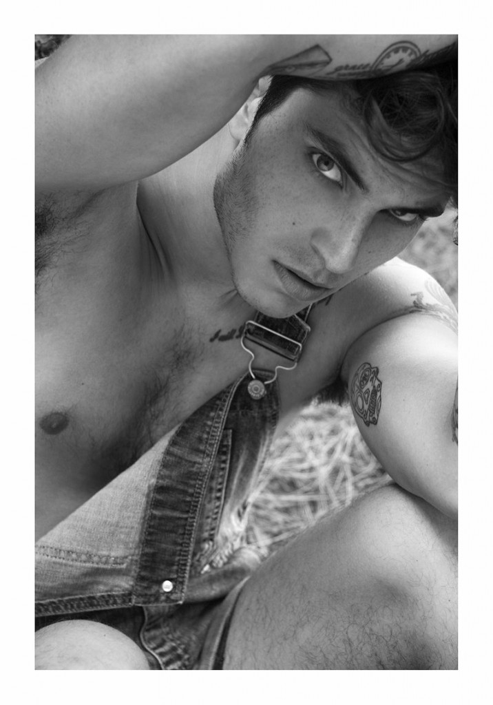 800x1144xsamuel-larsen-photos-003.jpg.pagespeed.ic.xGY5V2ac3I