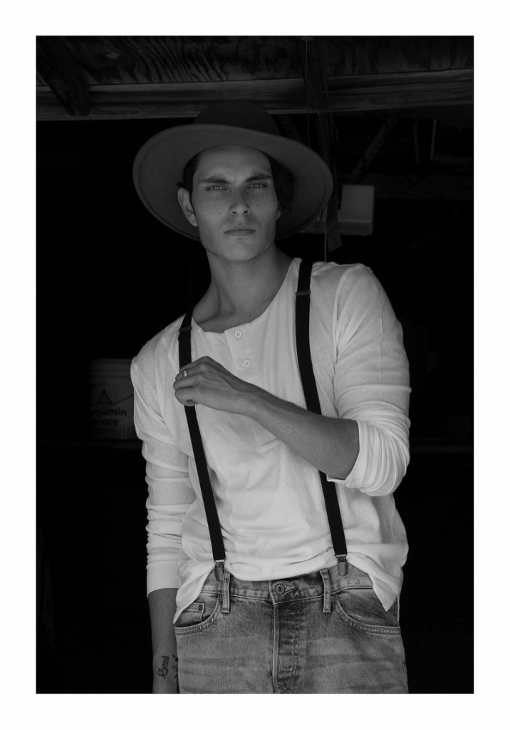 800x1144xsamuel-larsen-photos-007.jpg.pagespeed.ic.c0eqmUlBdt