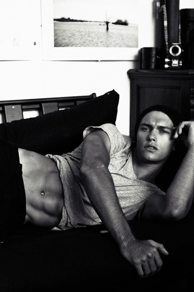Lucas-Garcez-Louis-Daniel-Botha-Male-Model-Scene-02