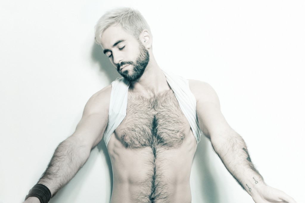 joan gómez by joan crisol para rocket magazine